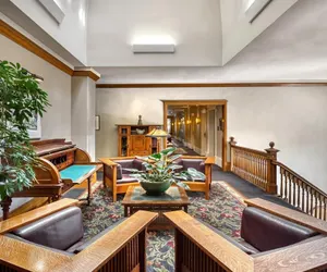Photo 5 - Alta Club