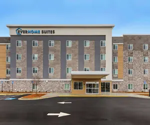 Photo 2 - Everhome Suites Temecula