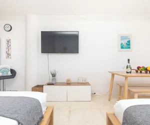 Photo 5 - Boutique Apartments North Bay Village