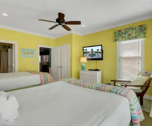 Photo 3 - Boardwalk 114 by Wild Dunes, With Amenities
