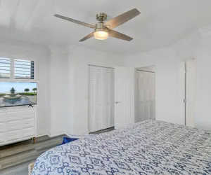 Photo 2 - Shipwatch 417c by Wild Dunes, Oceanfront Condo