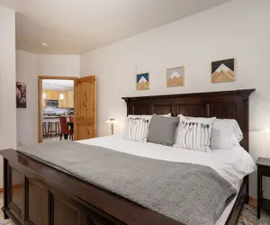 Photo 3 - Trailhead Lode 621 2 Bedroom Condo by RedAwning