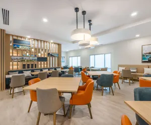 Photo 4 - Comfort Inn & Suites Nashville