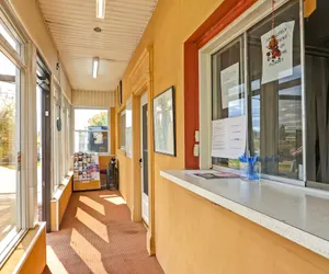 Photo 5 - Hotel O Relax Inn Lewisburg near I-64