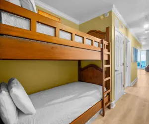 Photo 4 - Emerald Beach Resort 1834 1 Bedroom Condo