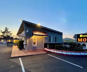 Photo 3 - Budget Motel