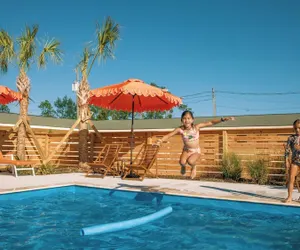 Photo 2 - Driftwood Motel