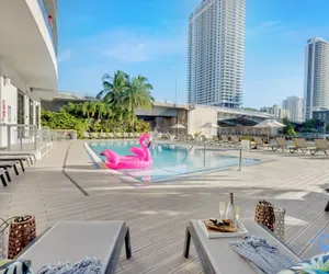 Photo 3 - Amazing Studio Spectacular Amenities Near Beach