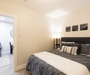 Photo 4 - Aisling Suites