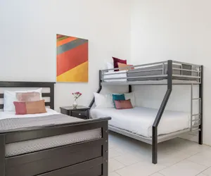 Photo 5 - The Polo Villas by AvantStay – Modern Oasis Near Empire Polo Club