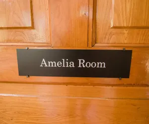 Photo 3 - Amelia Room BW Boutique Hotel