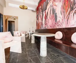 Photo 4 - Oliver Hotel