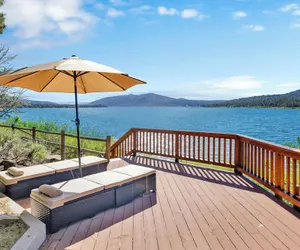Photo 2 - Eagle Point Lake House #2471
