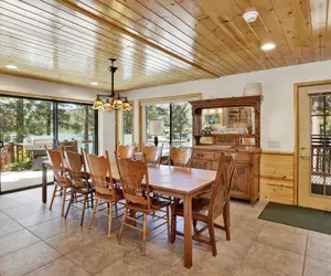Photo 4 - Eagle Point Lake House #2471