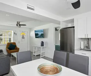 Photo 2 - ULTRA joyful apartment great for family