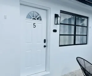 Photo 3 - Wilton Manors Guesthouse