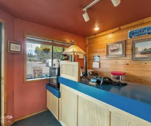 Photo 3 - Willamette Pass Inn