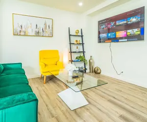 Photo 4 - Newly Remodeled 2b2b APT Near Pasadena Old Town
