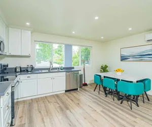 Photo 2 - Newly Remodeled 2b2b APT Near Pasadena Old Town