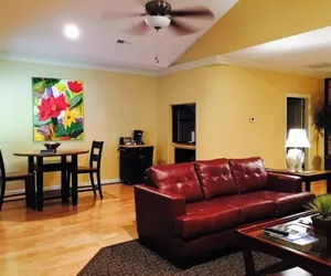 Photo 5 - Southern Comfort Suites