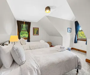 Photo 3 - The Getaway 4 Bedroom Home