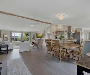 Photo 2 - Sage: Peaceful Hill Country Retreat With Hot-tub!