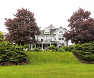 Photo 2 - The Rockport House