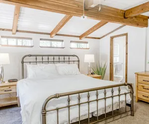 Photo 3 - The Valley View: Pine Mountain Lake Cabin 4 Bedroom Home by RedAwning