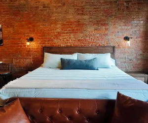 Photo 3 - The Benjamin Hotel
