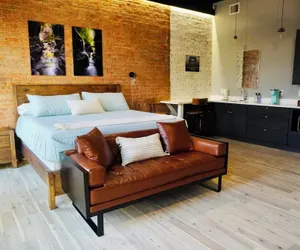 Photo 4 - The Benjamin Hotel