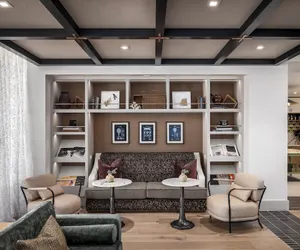 Photo 4 - Denizen Hotel