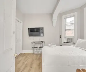 Photo 2 - Trolley Teacup Charming Cozy Studio 1 Bedroom Apts by RedAwning