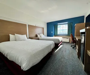 Photo 5 - Fargo Airport Inn