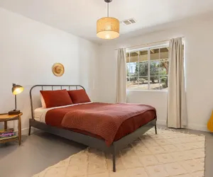 Photo 5 - Bonanza In The Desert - Pool, Hot Tub, Grill 3 Bedroom Home by RedAwning