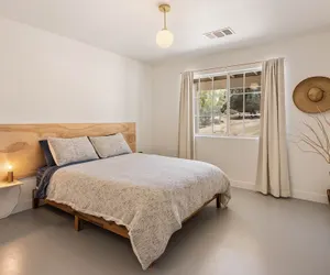 Photo 2 - Bonanza In The Desert - Pool, Hot Tub, Grill 3 Bedroom Home by RedAwning