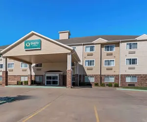 Photo 2 - Quality Inn