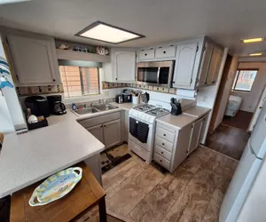 Photo 3 - Ocean Front Cabin 14 w Jacuzzi Gorgeous Views