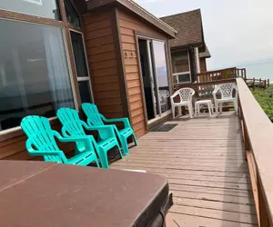 Photo 3 - Oceanfront Cabin 4 With Jacuzzi Stunning Views