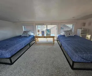 Photo 4 - Oceanview Cabin 25 w Jacuzzi Plesant Views