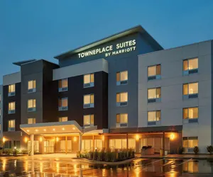Photo 2 - TownePlace Suites by Marriott Lansing North