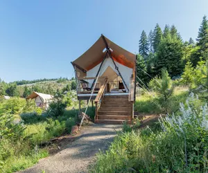Photo 3 - Under Canvas Columbia River Gorge