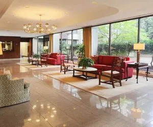 Photo 2 - Barton Park View Apartments