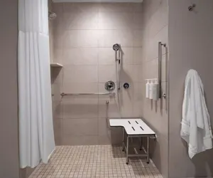 Photo 5 - Hilton Garden INN Greenville University