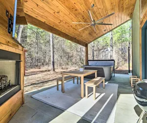 Photo 5 - Corey Kent s Cabin Country Charm Family Fun Hot Tub Oasis