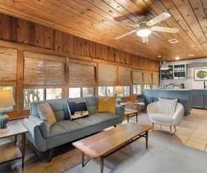 Photo 2 - Waterlily Serenity - 2 Bedroom-Creekside