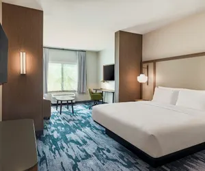 Photo 4 - Fairfield Inn & Suites Hanford