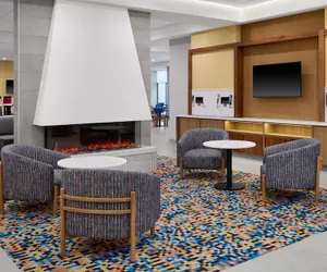 Photo 3 - Hampton Inn by Hilton Lincoln Downtown