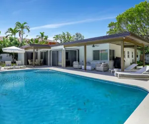Photo 2 - Ocean Breeze Villa 3 Bdr, Pool