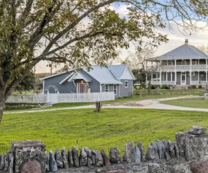 Photo 2 - Kingsby Cottage - 1BR & Mountain Views