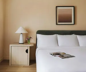 Photo 4 - City Center Hotel Long Beach, Sonder by Marriott Bonvoy